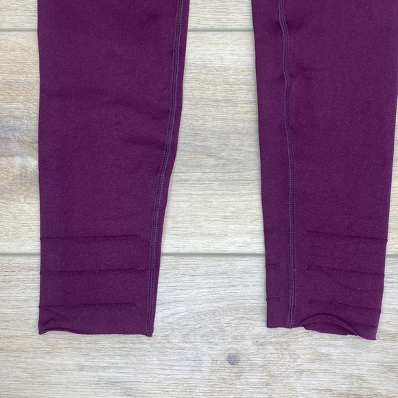 Fabletics | Sculptknit | Compression Leggings - Picture 4 of 14